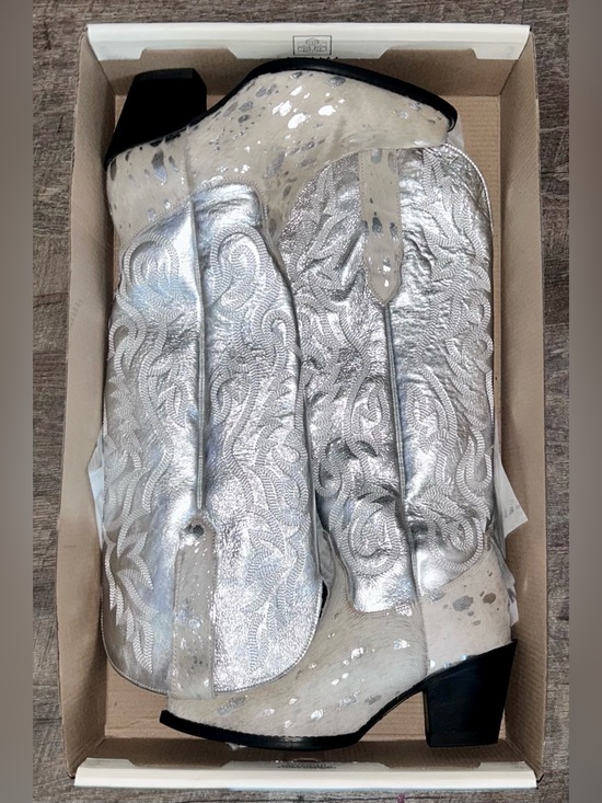 dingo Shoes - Dingo Metallic Silver” Take No Bull” Over the Knee Snip Toe Leather/Harion Boot